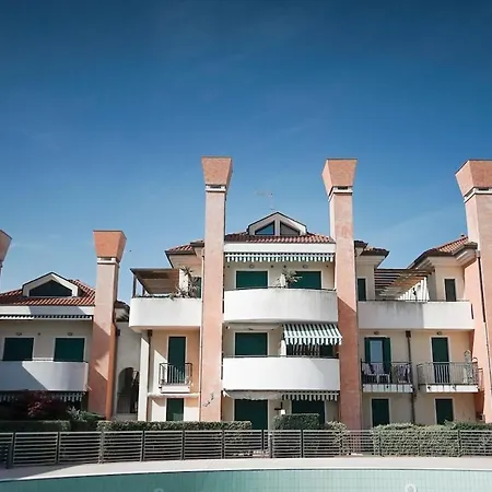 Casa Origine, Vista Piscina, Al Mare Апартаменты *